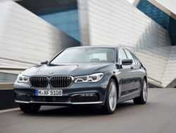 BMW отзовет автомобили в России из-за проблем с двигателем