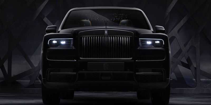 
                                    Кроссовер Rolls-Royce получил &laquo;черную&raquo; версию и стал мощнее
                            