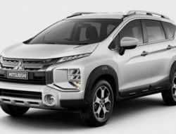 Mitsubishi выпустила минивэн-кроссовер с 225-миллиметровым клиренсом