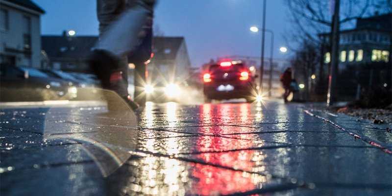 
                                    Московских водителей предупредили о «ледяном панцире» на дорогах
                            