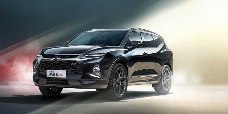 
                                    Новый Chevrolet Blazer стал семиместным
                            