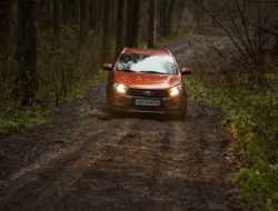 Он вам не «Жигуль»: внедорожный тест-драйв LADA Vesta SW Cross
