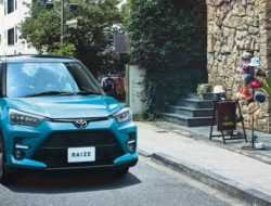 У Toyota появился новый кроссовер длиной менее 4 метров