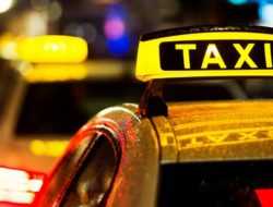 В Москве иностранец заплатил за поездку на такси 41 тысячу рублей