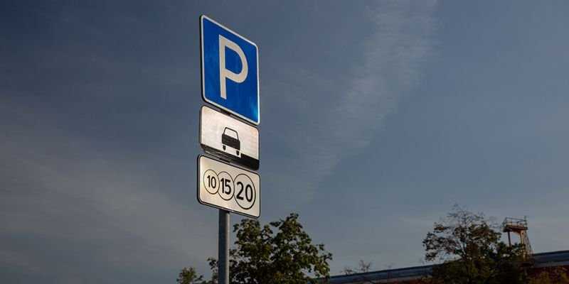 В Москве количество платных парковочных мест за 7 лет выросло в 150 раз
