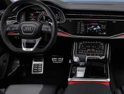 Автомобили Audi «потеряют» все кнопки и ручки