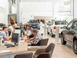 Девальвация рубля: на сколько подорожали автомобили за пять лет