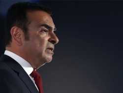 Карлос Гон сбежал из Японии