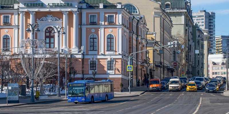 
                                    Московских водителей предупредили о дорожном коллапсе
                            