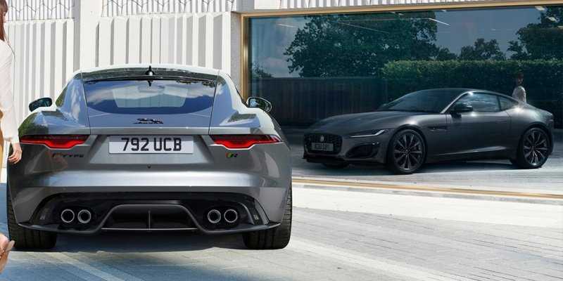 
                                    Новый дизайн и виртуальная приборка: как изменился Jaguar F-Type
                            