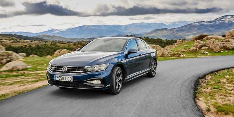 
                                    Passat, Jetta и Arteon: когда в России появятся новые модели Volkswagen
                            