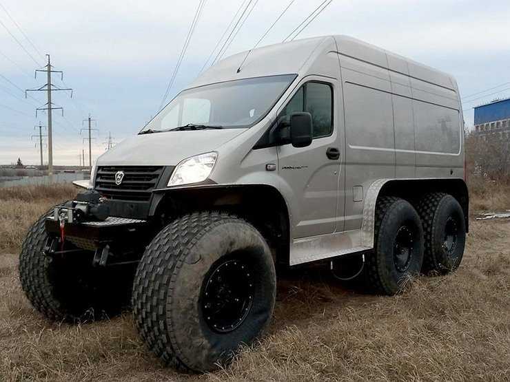 Три лютых внедорожника «Газель», которые дешевле и злее «Шерпа»