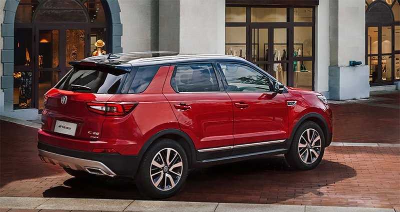 
                                    Турбомотор, чип-ключ, камера: подробности о новом кроссовере за 1,3 млн
                            