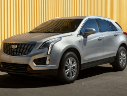 В России начали продавать обновленный Cadillac XT5