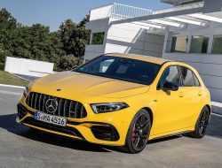 В России стартовали продажи «заряженных» Mercedes-AMG A 45 и CLA 45