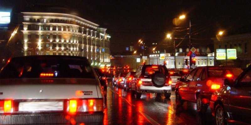
                                    Власти Москвы предупредили о дорожном коллапсе
                            