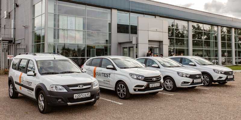 
                                    За год россияне потратили более 184 млрд рублей на покупку машин Lada
                            