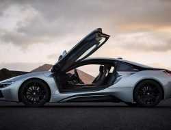 BMW i8 снимают с производства