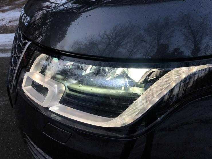 Хочу быть сзади, первым и пьяным: тест-драйв Land Rover Range Rover Vogue SE