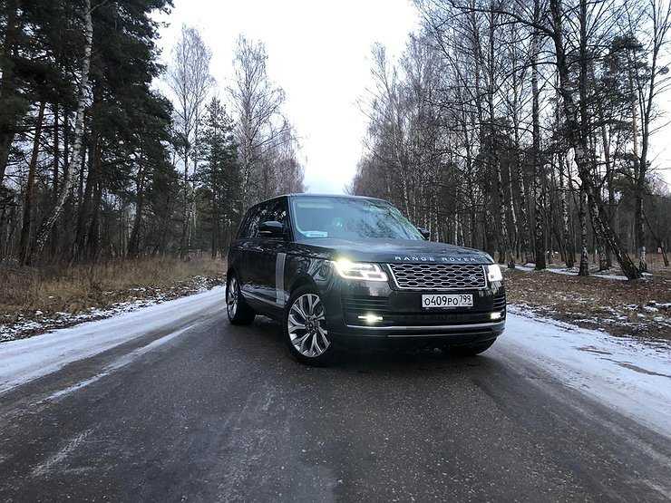 Хочу быть сзади, первым и пьяным: тест-драйв Land Rover Range Rover Vogue SE