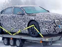 Jaguar приступил к тестам XJ нового поколения