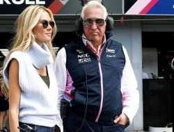 Канадский миллиардер выиграл у китайцев борьбу за Aston Martin