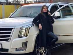 Лишенная водительских прав Наталья Бочкарева решила продать Cadillac