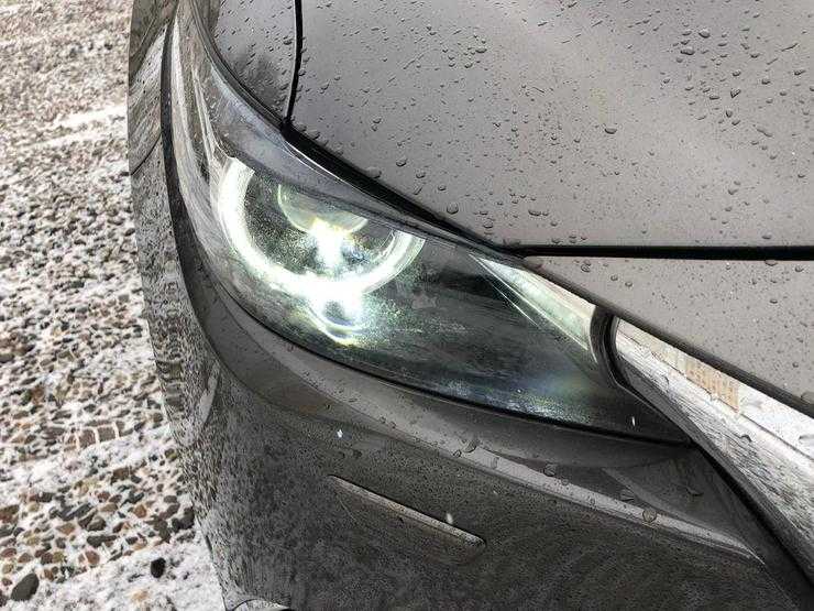 Меряемся креслами: сравнительный тест-драйв семиместных Mitsubishi Outlander и Mazda CX-9