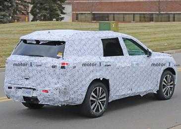 Новый Nissan Pathfinder вывели на дорожные тесты