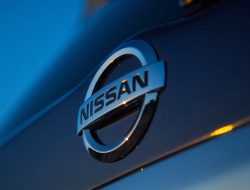 Новый Nissan Pathfinder вывели на дорожные тесты