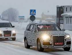 Новый российский премиальный внедорожник тестируют за границей