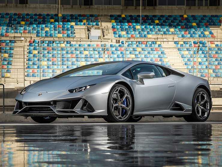Новым Lamborghini Huracan Evo можно управлять голосом