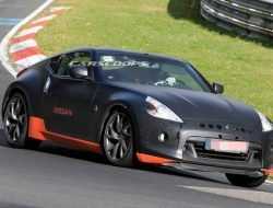 Преемник Nissan 370Z получит ретростиль и 400-сильный V6 с «механикой»