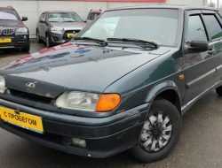 Продажи автомобилей с пробегом в России упали после трех лет роста