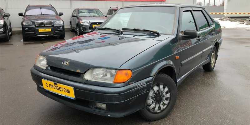 
                                    Продажи автомобилей с пробегом в России упали после трех лет роста
                            