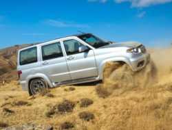 «Русский Prado» от УАЗ оснастят новой коробкой передач