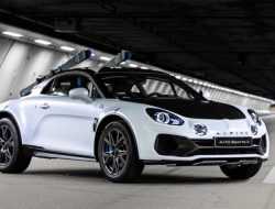 Спорткар Alpine превратили во внедорожник