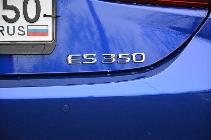 Спортсмен &laquo;на расслабоне&raquo;: тест-драйв Lexus ES350 F Sport