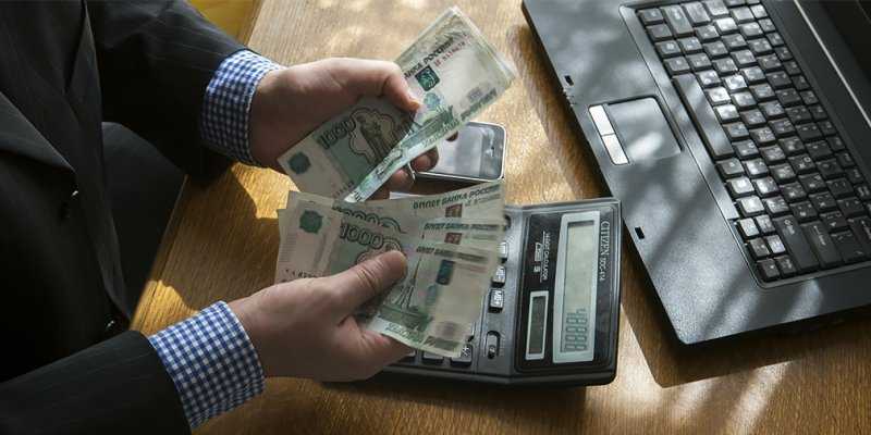 
                                    Страховщики заявили о снижении средней премии по ОСАГО в 2019 году
                            