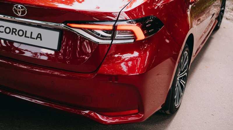 
                                    Toyota Corolla-2020: вся информация об обновленном седане для России
                            