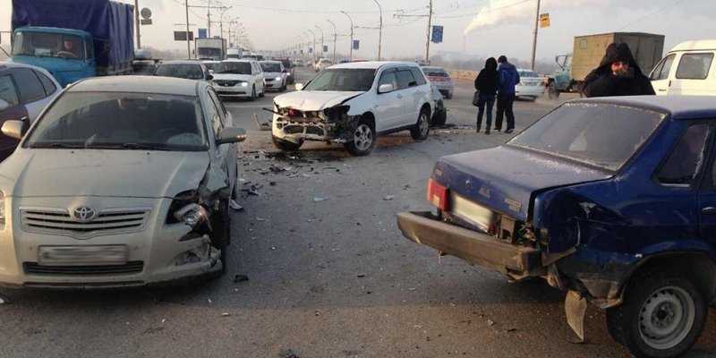 
                                    В ГИБДД заявили о снижении смертности на дорогах
                            