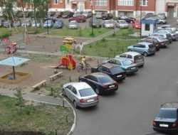 В Минтрансе объяснили, кого накажут за парковку во дворах