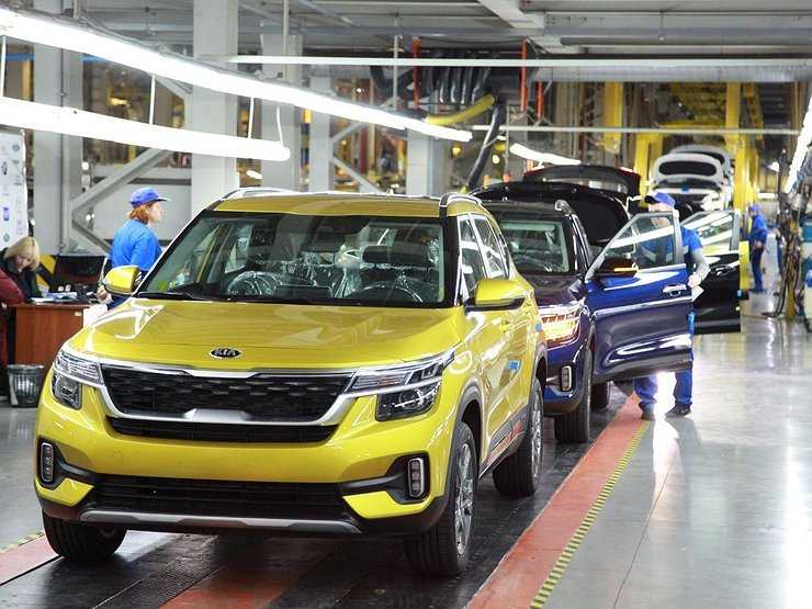В России начали собирать компактный кроссовер KIA Seltos
