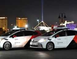 Видео: беспилотники «Яндекса» ездят по Лас-Вегасу без водителя за рулем