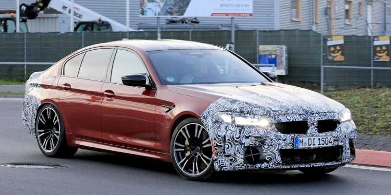 
                                    BMW вывела на тесты обновленный седан M5
                            