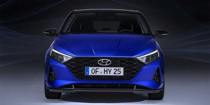 
                                    Hyundai i20 нового поколения рассекретили перед премьерой
                            