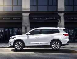 Как китайцы доработали кроссовер Chery Tiggo 8 для России