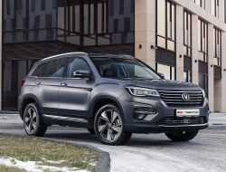 Китайцы объявили цены на обновленный Changan CS75FL