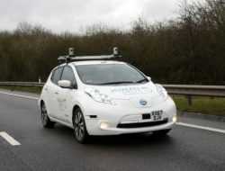 Nissan Leaf совершил самое сложное путешествие на автопилоте