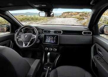 Новый Renault Duster получил двигатель и салон от Arkana